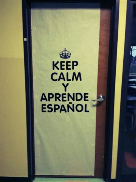spanish classroom door decoration traced the crown colored it black
