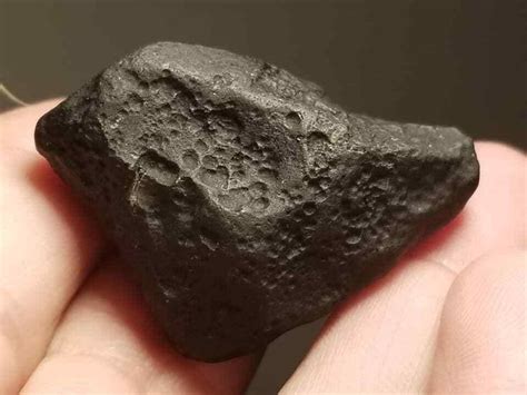 comet sic pre solar amorphous glassy carbon diamond  properties   meteorite