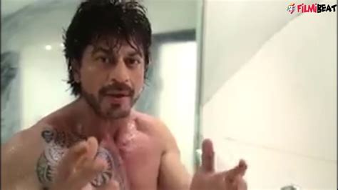 shahrukh khan shares video while taking bath promotes dear zindagi must watch filmibeat