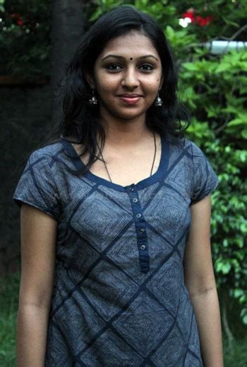 asian girls nest kumki fame lakshmi menon without makeup