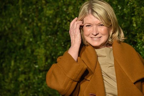 At 81 Martha Stewart Is Going On A Horny Journey Serchup Ai