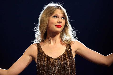 Taylor Swift Turns Down 2 Million Dollar Gig For A Priceless Reason