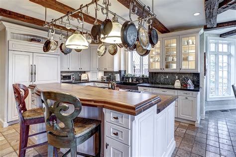 two tier kitchen island in virginia grothouse inselküche küche mit