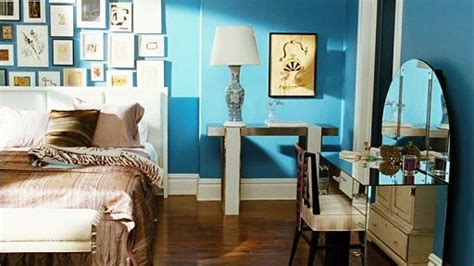carrie bradshaw s apartment part two the re do blue
