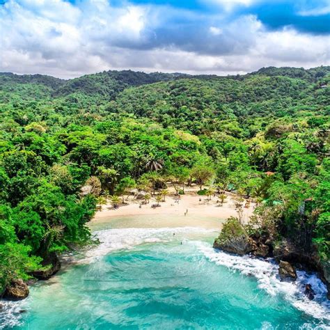 The Top 5 Most Amazing Beaches In Portland Jamaica