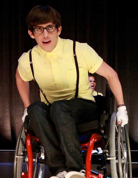 Glee Star Kevin Mchale Teases Epic Show Comeback Daily Star