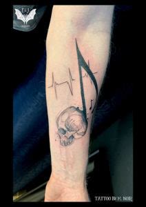 tattoo skull note eckyl jeckyl curiosity tatouage evreux haute