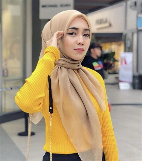 pin oleh   cantik hijab hijab kecantikan