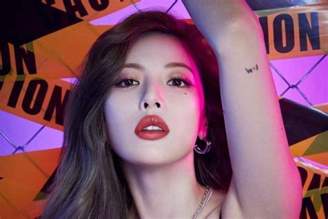 Knewscaster Hyuna Shocked The Audience When She Did A