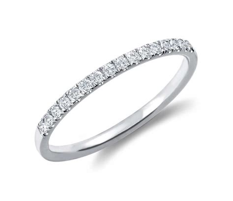 buy white gold wedding rings  buying guide wedding