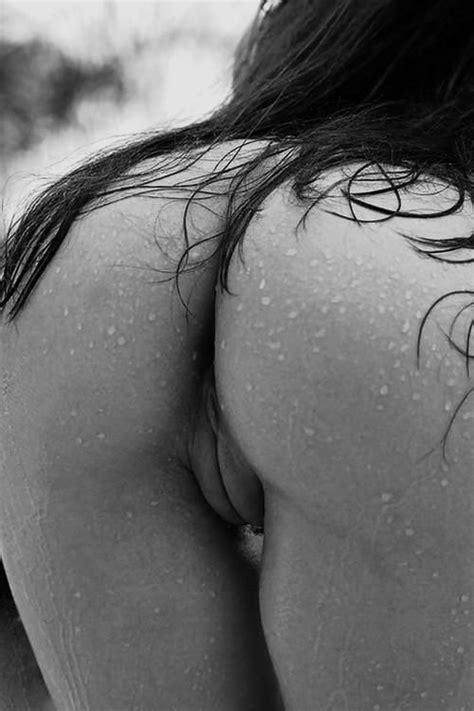 bent over nude getting wet xxx pics