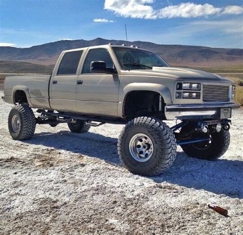 images  lifted trucks  pinterest ford  chevy