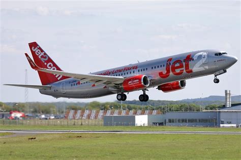 jet  reportedly switch  airbus   aircraft orders