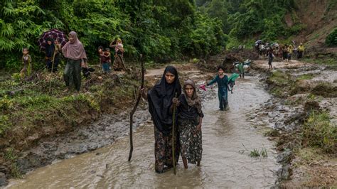 270 000 Rohingya Have Fled Myanmar U N Says The New York Times
