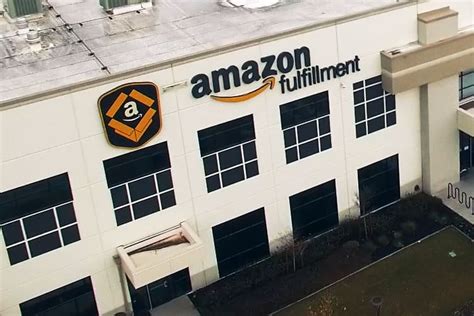 amazon marketplace sellers sold    billion items