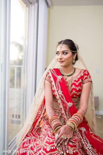 Sassy Indian Bride Photo 147545