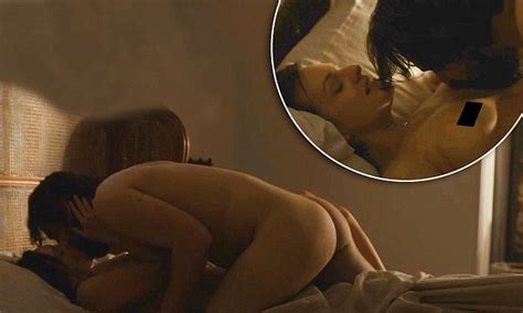 Elisabeth Moss In Sex Scene In Top Of The Lake China Girl