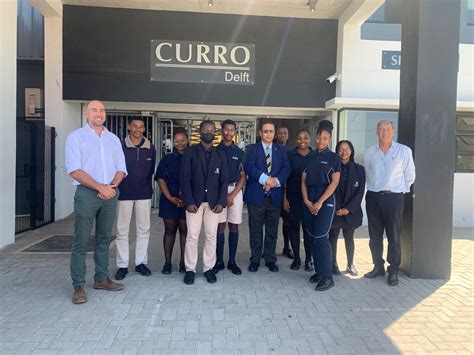 minister  agriculture visits green fingered learners  curro delft