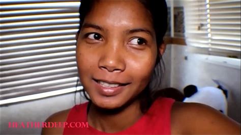 hd thai teen heather deep flasting tits in the public and