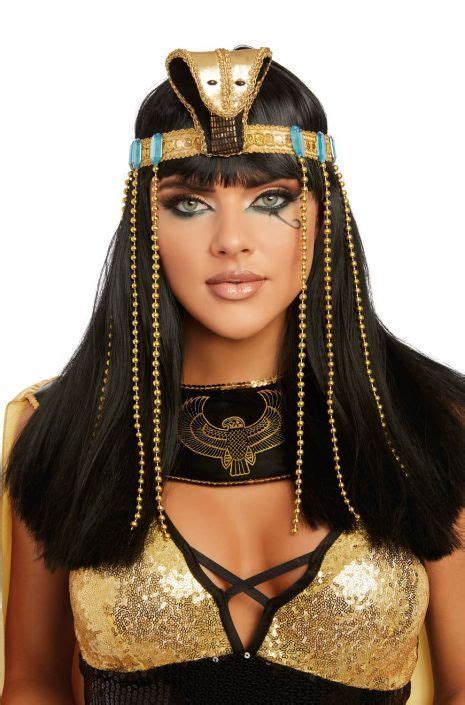 traditional egyptian eye makeup in 2020 cleopatra