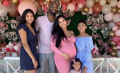 Kobe Bryant Reportedly Dies In Crash Leaves Behind Wife