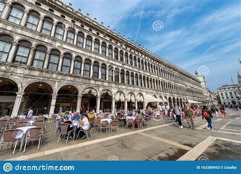 Venice Italy Procuratie Vecchie In San Marco Square