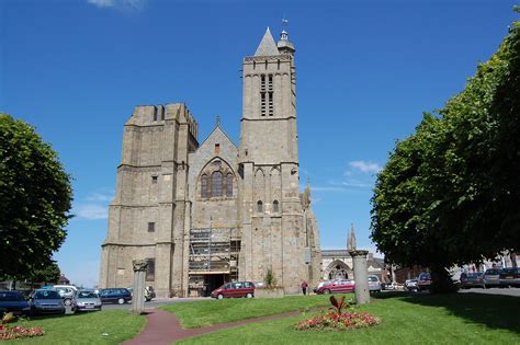 cathedrale de dol de bretagne ille  vilaine wwwpaysdelabaie mtstmichelcom mont saint michel
