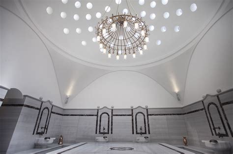 what is a turkish bath and what to expect before your first