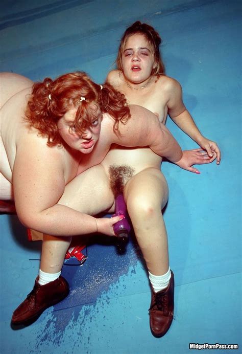 midget girl wrestling fatty pichunter