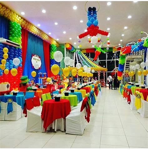 pin  hiba bittar  mahdi st birthday circus party decorations