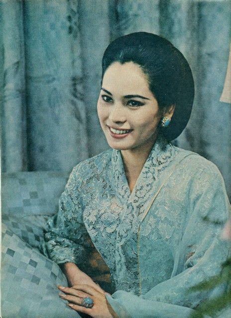 Usia Hampir 80 Tahun Penampilan Istri Soekarno Masih