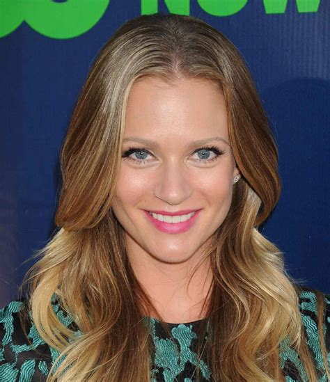 aj cook cbs cw  showtime summer  tca  celebslacom