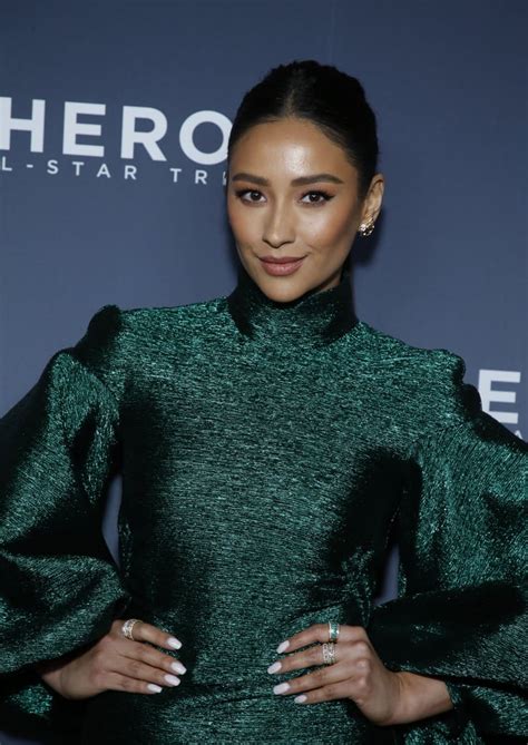 shay mitchell you tv show cast popsugar entertainment photo 4