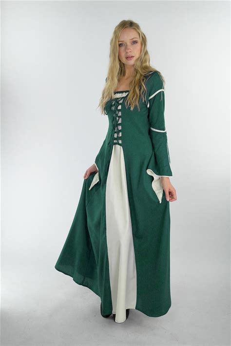 middeleeuwse jurk  groen natuur dragonheart