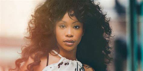 sza releases video for “broken clocks” exclusively on