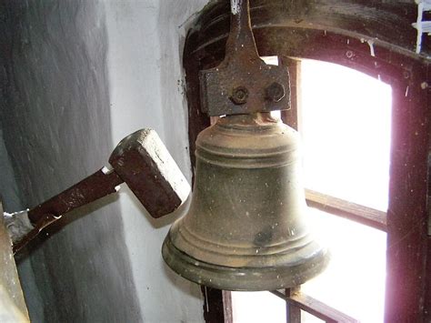 dzwon  ratuszowej wiezy  zninie gazeta pomorska