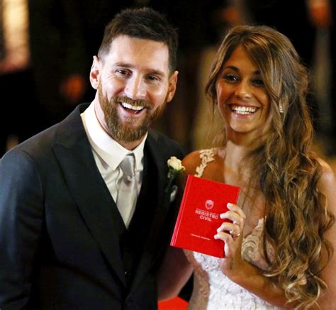 photos meet mr and mrs messi rediff sports