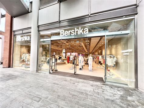 inditexs  flagship store opens  liverpool  retail focus retail design
