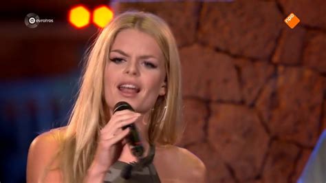 davina michelle duurt te lang beste zangers seizoen  aflevering  zangers liedjes muziek