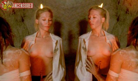 Naked Amanda Ward In King Of The Lost World