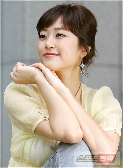 Profile Kim Hyo Jin Foto Biography Celebs Hot Photo