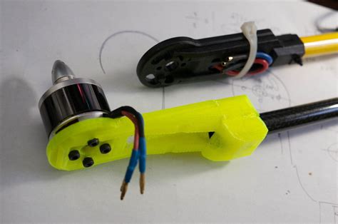 nixtech bumblebee  quadcopter motor    model  printable stl cgtradercom