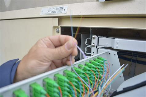 installation de la fibre optique avance photo charles edouard chambon