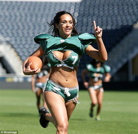nfl revealed replacement referees aren t even good enough for lingerie