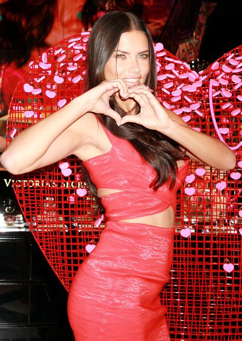 Adriana Lima At Victoria’s Secret In Las Vegas Hawtcelebs