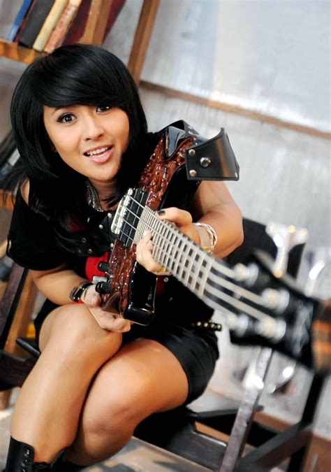 singer sexy band chua kotak indonesia cinema
