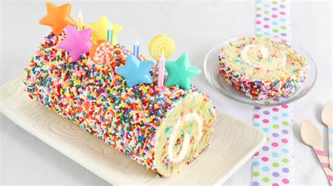 confetti cake roll recipe bettycrockercom