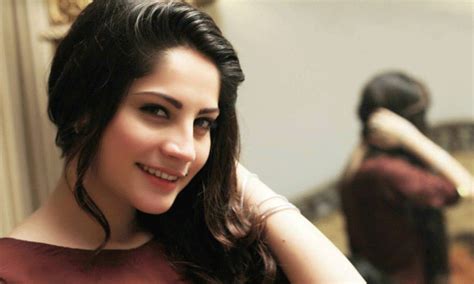 Pakistani Actress Neelam Muneer S Private Video Leaked Online