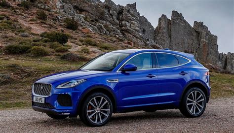 jaguar  pace  le premier suv compact de jaguar photoscar