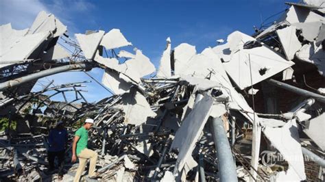pengungsi gempa aceh butuh bahan bangunan tribunnewscom